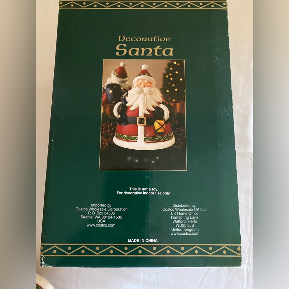 DECORATIVE SANTA FIGURINE, Holding A Toy Sack And A Lantern - Picture 2 of 8